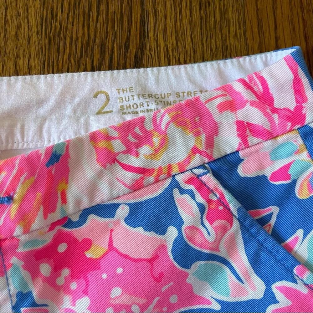 Lilly Pulitzer 5” Buttercup Bay Dreamin Stretch Shorts, Size 2 - Picture 4 of 7